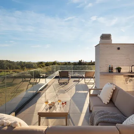 Brand New S58 With Heated Pool Villa Porec