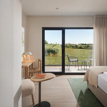 Brand New S58 With Heated Pool * Porec